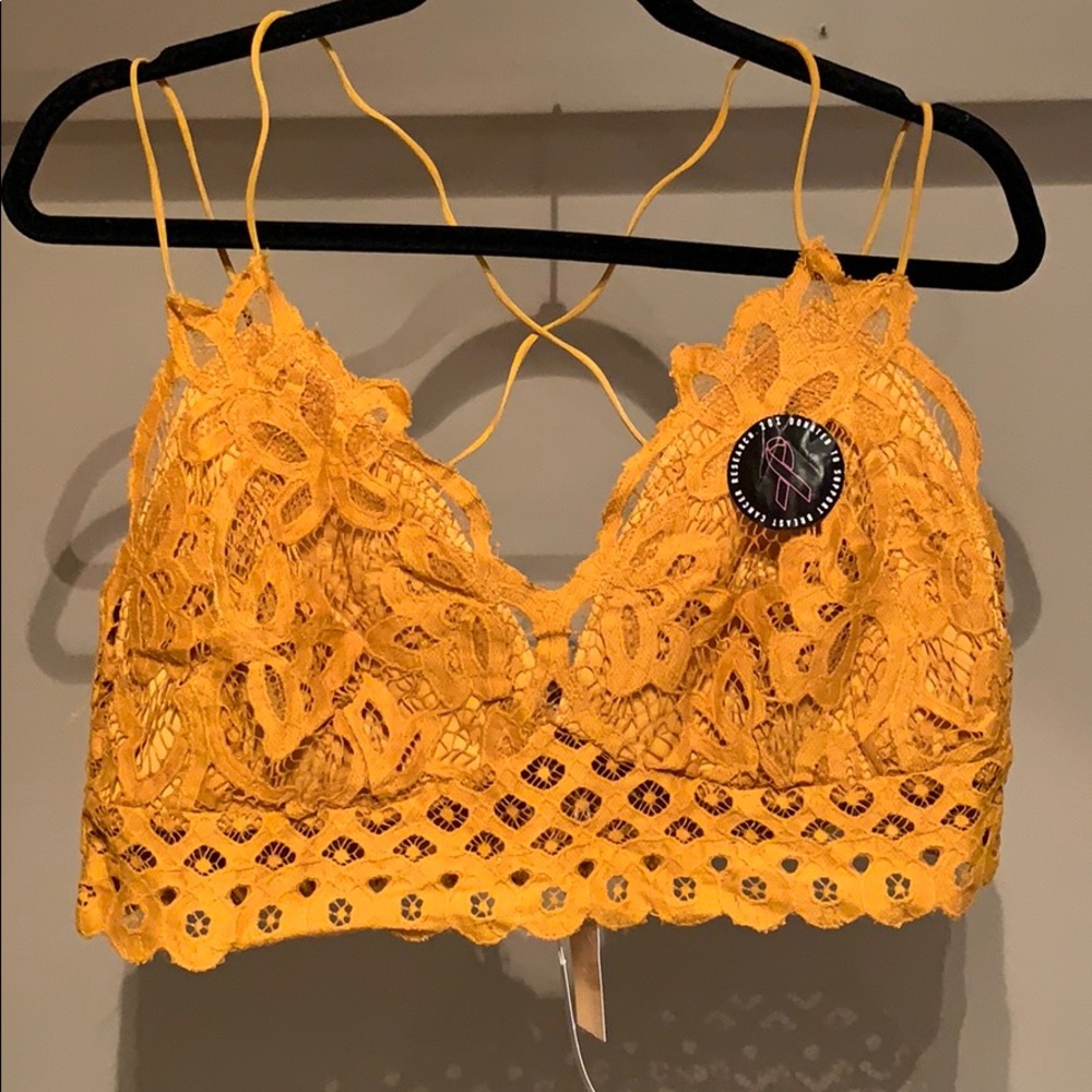 NWT - Grehy Lace Bralette - Size XL